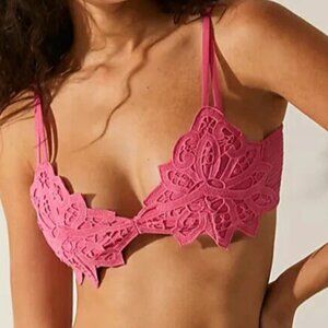 NWOT Free People BLACK Bali Soleil Bralette Crop Top Size Medium